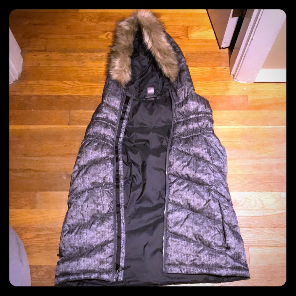 Hooded vest❄️